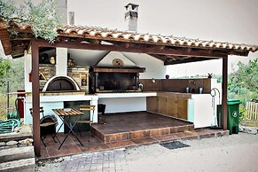 Beautiful Villa With Swimming Pool Near Nafplion