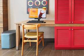 Home2 Suites by Hilton West Sacramento, CA