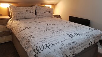 Impeccable 2-bed Apartment in Blackpool