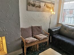 6 Person - 1 - Bed Apartment in Blackpool