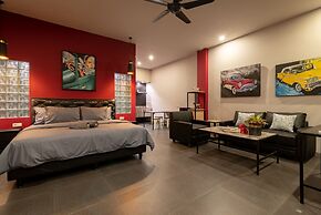 Hillside Lovina Studio