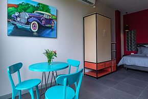 Hillside Lovina Studio