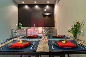 Hillside Lovina Studio