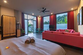 Hillside Lovina Studio