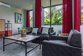 Hillside Lovina Studio