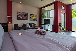 Hillside Lovina Studio