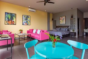 Hillside Lovina Studio