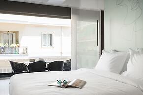 LUX&EASY Athens Downtown Apartments