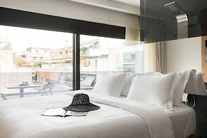LUX&EASY Athens Downtown Apartments