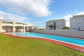 Big Bay Beach Club J32