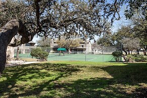 Big Tree View Tbm 112 2 Bedroom Condo by RedAwning