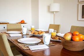 Amazing T.M. Penthouse by the Beach