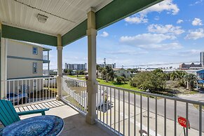 C Dreams by Book That Condo