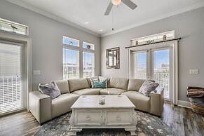 C Dreams by Book That Condo