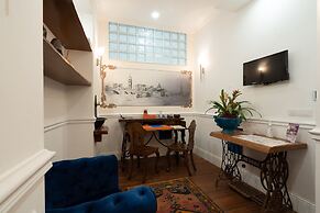 Capital Rooms