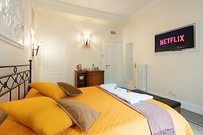 Capital Rooms