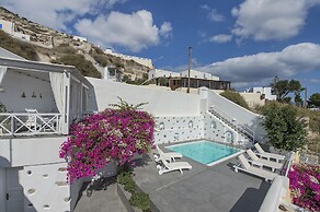 White Cave Private Villa