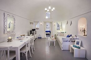 White Cave Private Villa