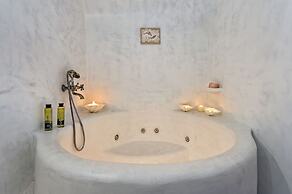 White Cave Private Villa