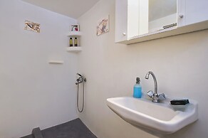 White Cave Private Villa