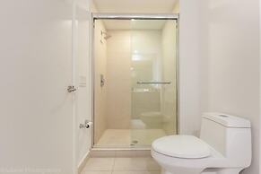 Hyde Beach Luxury -resort 2 Bedroom Condo by RedAwning