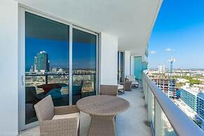Hyde Beach Luxury -resort 2 Bedroom Condo by RedAwning