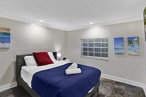 Casa Ria Luxury House & Private Pool 7 Bedroom Villa by RedAwning