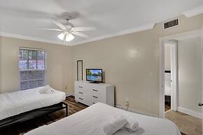 Casa Ria Luxury House & Private Pool 7 Bedroom Villa by RedAwning