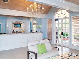 Deluxe Sea View Villas at Paradise Island Beach Club Resort