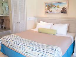 Deluxe Sea View Villas at Paradise Island Beach Club Resort