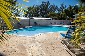 Deluxe Sea View Villas at Paradise Island Beach Club Resort