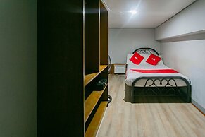 OYO 722 Slouch Hat Inn