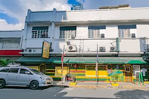 OYO 722 Slouch Hat Inn