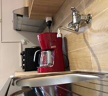 Lemon Tree Suites Near ATH Airport