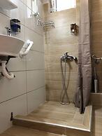 Lemon Tree Suites Near ATH Airport