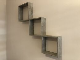 Lemon Tree Suites Near ATH Airport