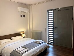 Lemon Tree Suites Near ATH Airport