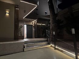 Lemon Tree Suites Near ATH Airport