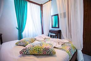 Captivating Bougainvillea Apartment in Panormos