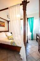 Captivating Bougainvillea Apartment in Panormos