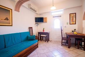 Captivating Bougainvillea Apartment in Panormos