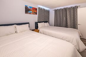 One Bedroom Suite with BBQ & huge Patio