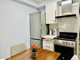 One Studio with BBQ & a Huge Patio
