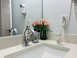 One Studio with BBQ & a Huge Patio