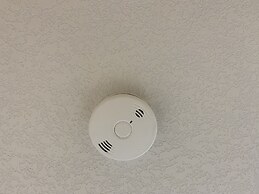 One Studio with BBQ & a Huge Patio