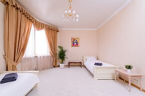 Penthouse Voykovskaya. 2 levels. 6 rooms. 330 sqm