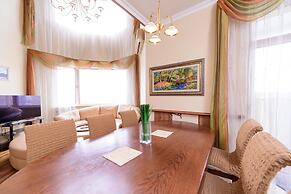 Penthouse Voykovskaya. 2 levels. 6 rooms. 330 sqm