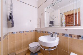 Penthouse Voykovskaya. 2 levels. 6 rooms. 330 sqm