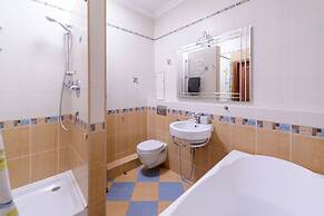 Penthouse Voykovskaya. 2 levels. 6 rooms. 330 sqm