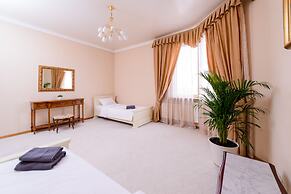 Penthouse Voykovskaya. 2 levels. 6 rooms. 330 sqm